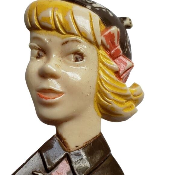 BROWNIE Plastic Pin 1950s Collectible Figural Girl Scout Brooch Celluloid Badge - Picture 2 of 5